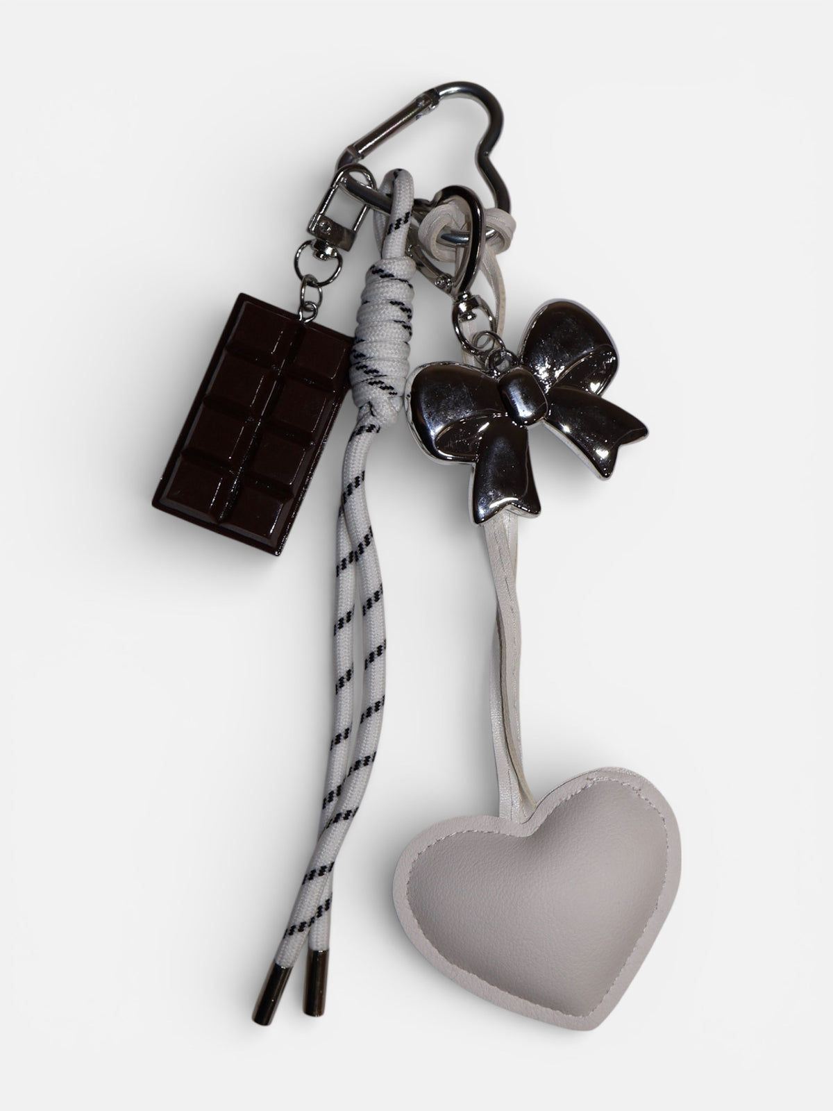 Bomi Charm Blanco