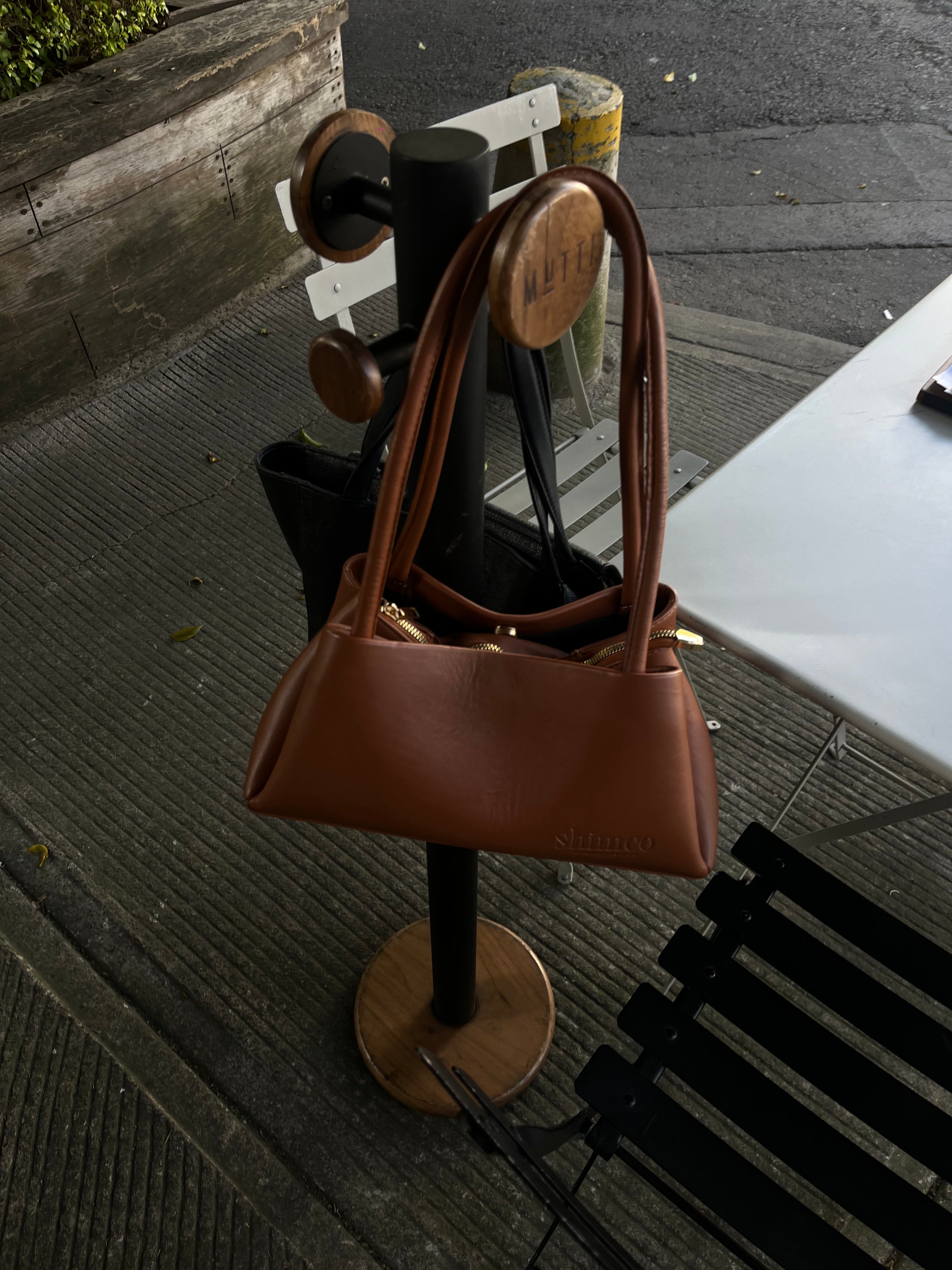 Hana Shoulder Bag Café
