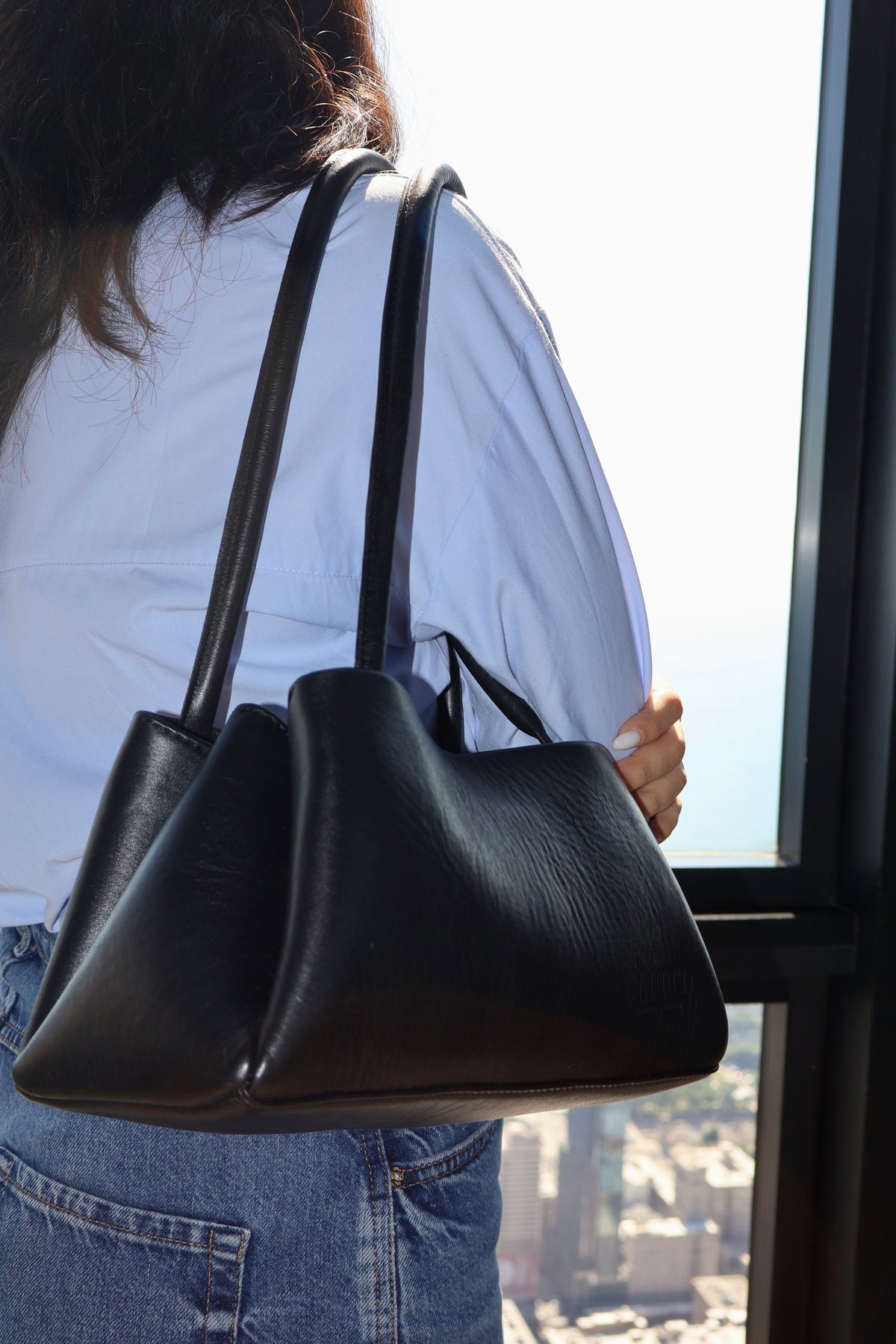 Hana Shoulder Bag Negra