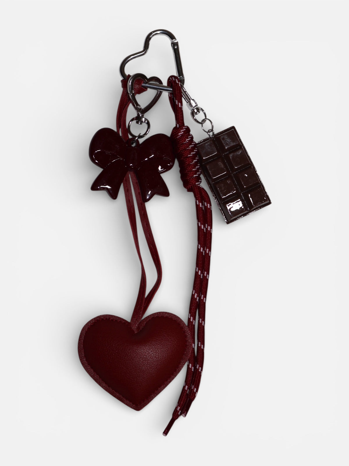 Bomi Charm Rojo